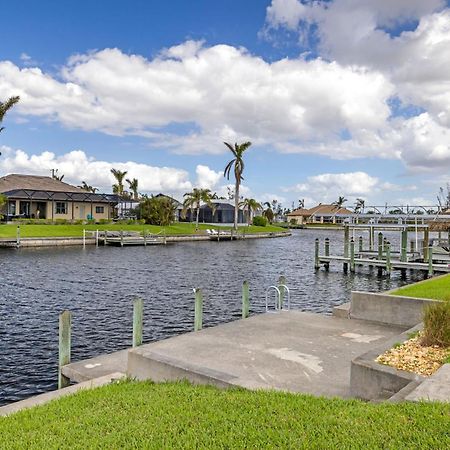 Fully Remodeled Electric-Heated Pool Home On Gulf-Access Canal - Villa Sunny Cape Coral Bagian luar foto